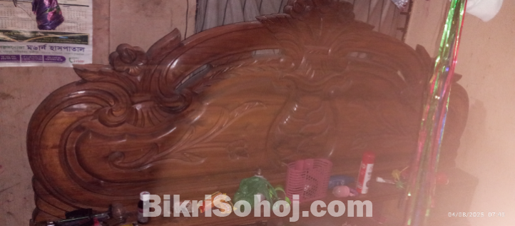 সেমি বক্স খাট